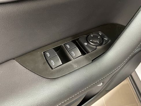 Used 2024 Chevrolet Blazer LT w/ Convenience Package image 19