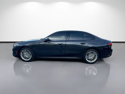 Used 2024 BMW 530i w/ Convenience Package RWD image 6