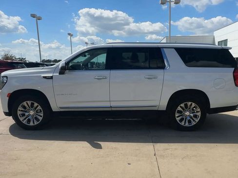 Certified 2023 GMC Yukon XL Denali image 47
