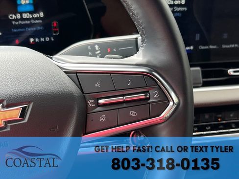 Used 2025 Chevrolet Equinox LT w/ Convenience Package II image 32