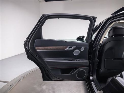 New 2026 Genesis G80 2.5T Advanced image 33