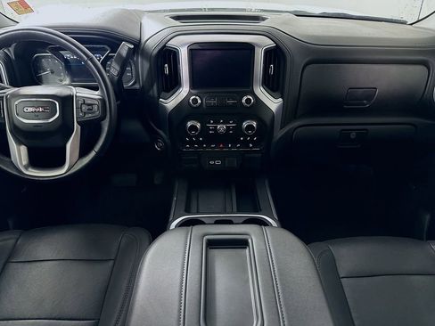 Used 2021 GMC Sierra 1500 SLT w/ SLT Premium Plus Package AWD/4WD image 18