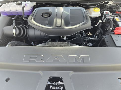 New 2026 RAM 1500 Laramie AWD/4WD image 23