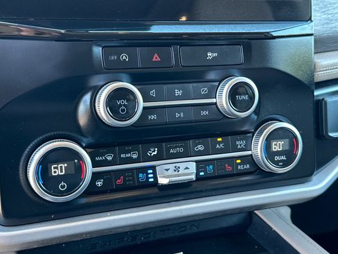 Used 2024 Ford Expedition Max Limited image 34