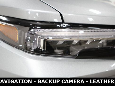 New 2026 GMC Canyon Denali image 7