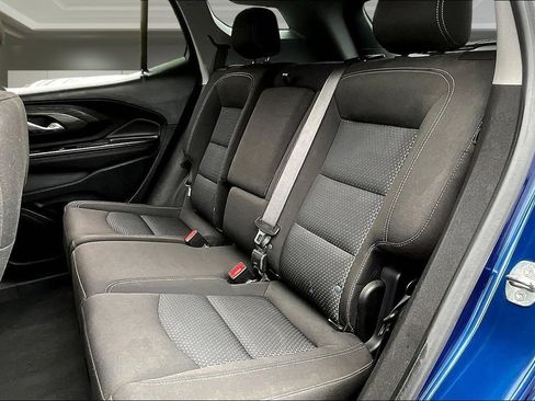 Used 2023 GMC Terrain SLE w/ Driver Convenience Package FWD image 22
