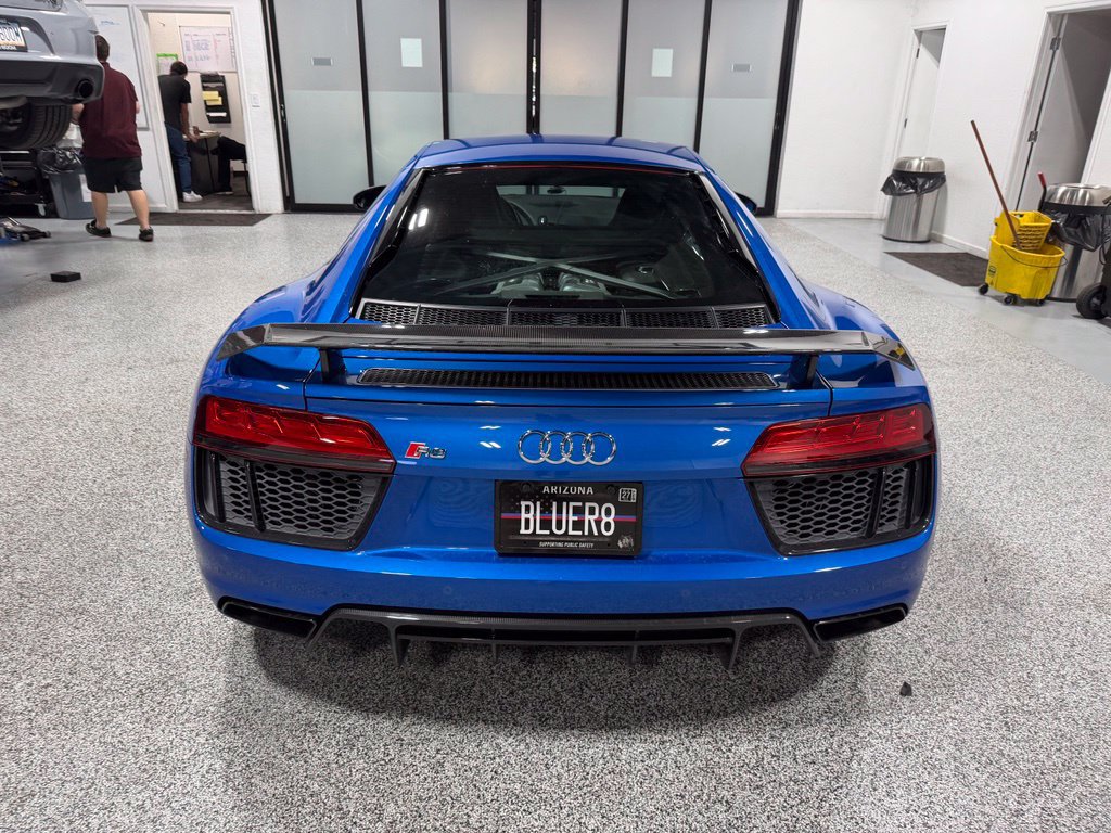 Used 2017 Audi R8 V10 plus AWD/4WD image 4