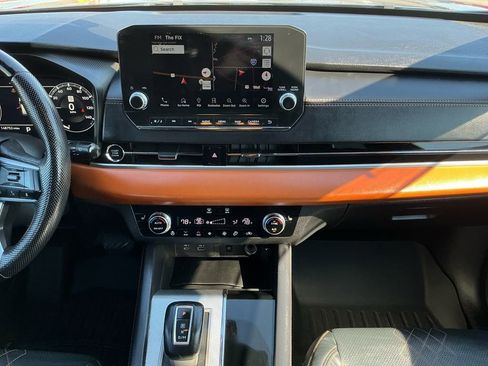 Used 2022 Mitsubishi Outlander SEL image 20