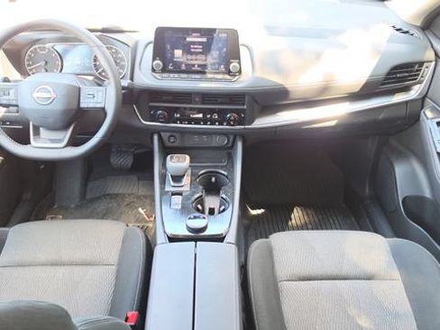 Used 2026 Nissan Rogue SV w/ Cold Weather Package AWD/4WD image 8