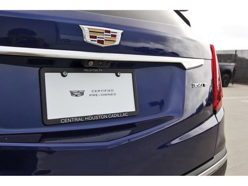 Used 2023 Cadillac XT5 Premium Luxury w/ Technology Package image 30