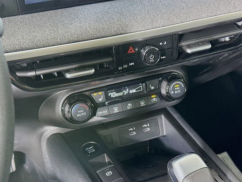 New 2026 Nissan Kicks SV w/ SV Premium Package image 21