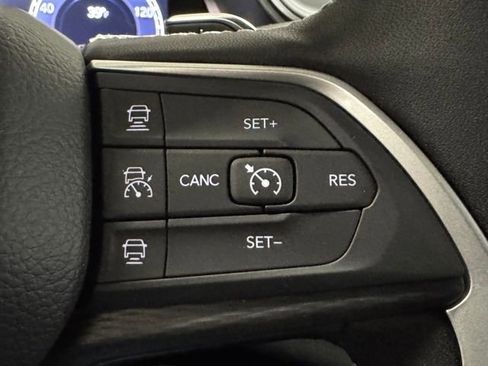 New 2025 Jeep Grand Cherokee Laredo X w/ Luxury Tech Group I image 37