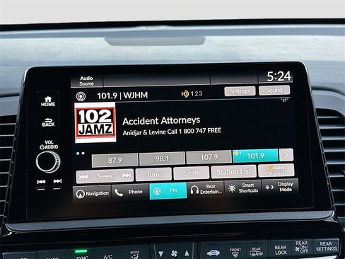 Used 2025 Honda Odyssey Elite image 15