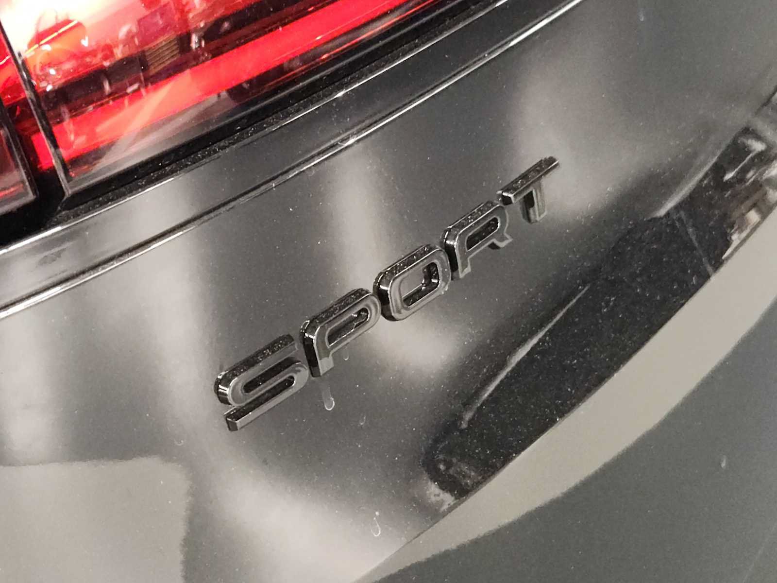 New 2027 Land Rover Range Rover Sport Dynamic SE AWD/4WD image 12