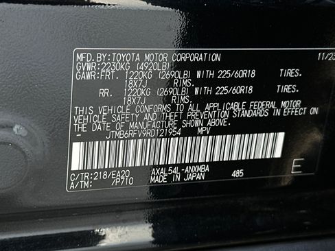 Used 2024 Toyota RAV4 XLE Premium w/ Weather Package AWD/4WD image 29