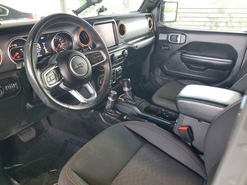 Certified 2021 Jeep Gladiator Mojave AWD/4WD image 17