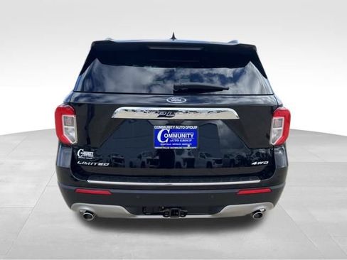 Used 2022 Ford Explorer Limited w/ Class IV Trailer Tow Package image 8