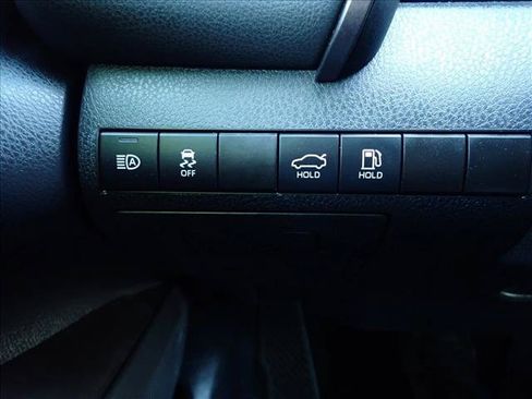 Certified 2022 Toyota Camry LE w/ Carpet Mat Package (TMS) AWD/4WD image 23