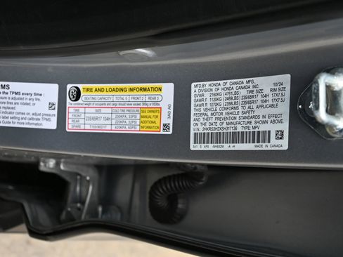 Used 2025 Honda CR-V LX image 16