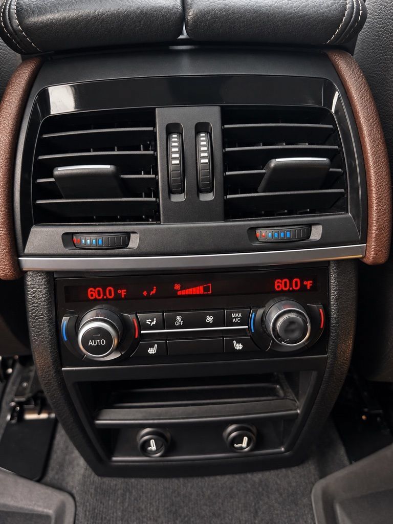 Used 2015 BMW X5 xDrive35i AWD/4WD image 17
