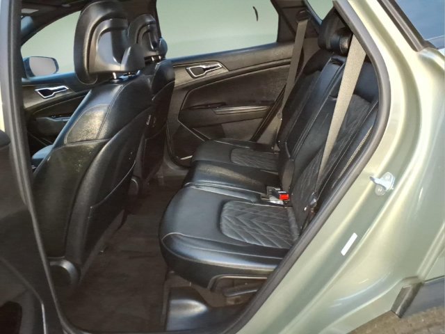 Used 2024 Kia Sportage X-Line w/ X-Line Premium Package AWD/4WD image 13