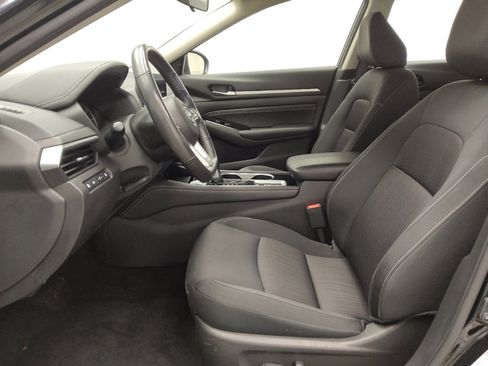 Used 2023 Nissan Altima 2.5 SV w/ SV Premium Package AWD/4WD image 17