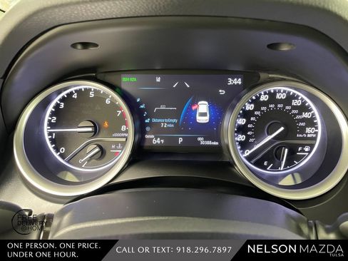 Used 2023 Toyota Camry XLE image 26