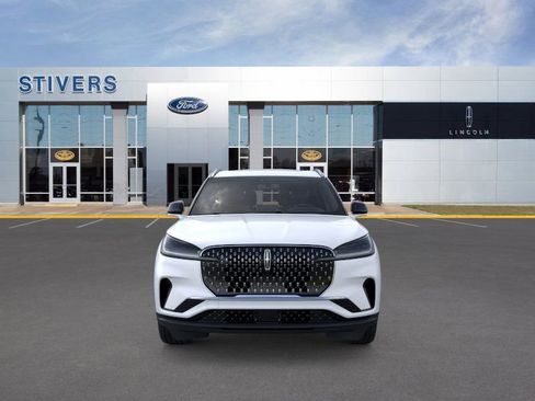 New 2026 Lincoln Aviator Premiere image 7