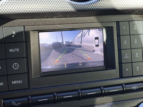 Used 2018 Ford Mustang GT w/ Black Accent Pkg image 12