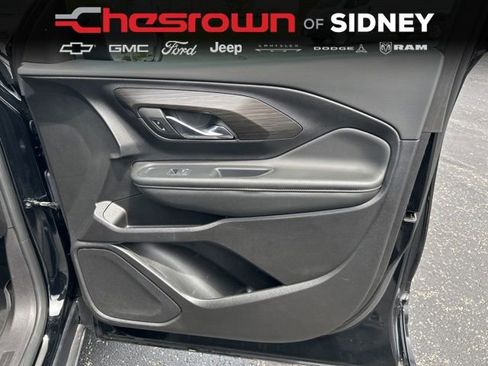 Used 2024 GMC Terrain SLE FWD image 27