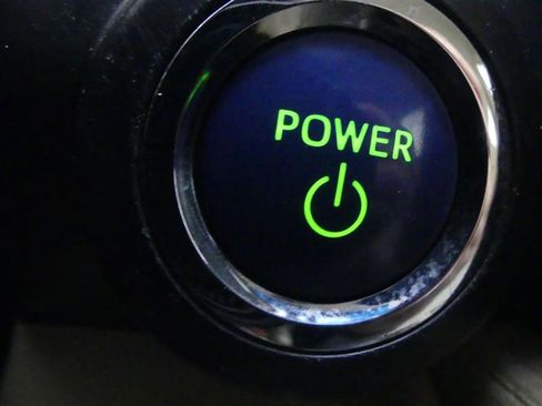 Used 2013 Toyota Camry XLE image 15