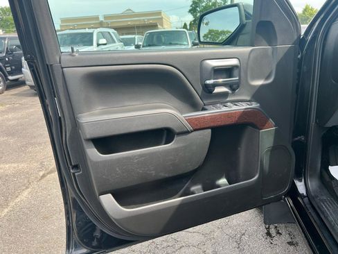 Used 2014 GMC Sierra 1500 SLE w/ SLE Value Package AWD/4WD image 10
