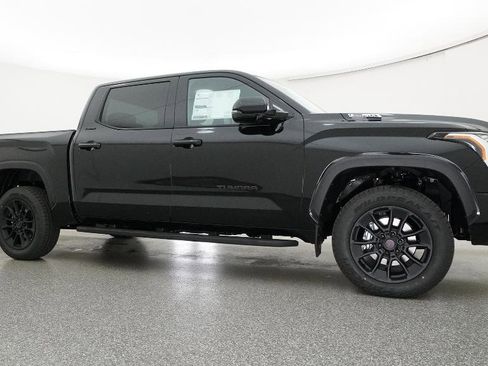 New 2026 Toyota Tundra Limited AWD/4WD image 31