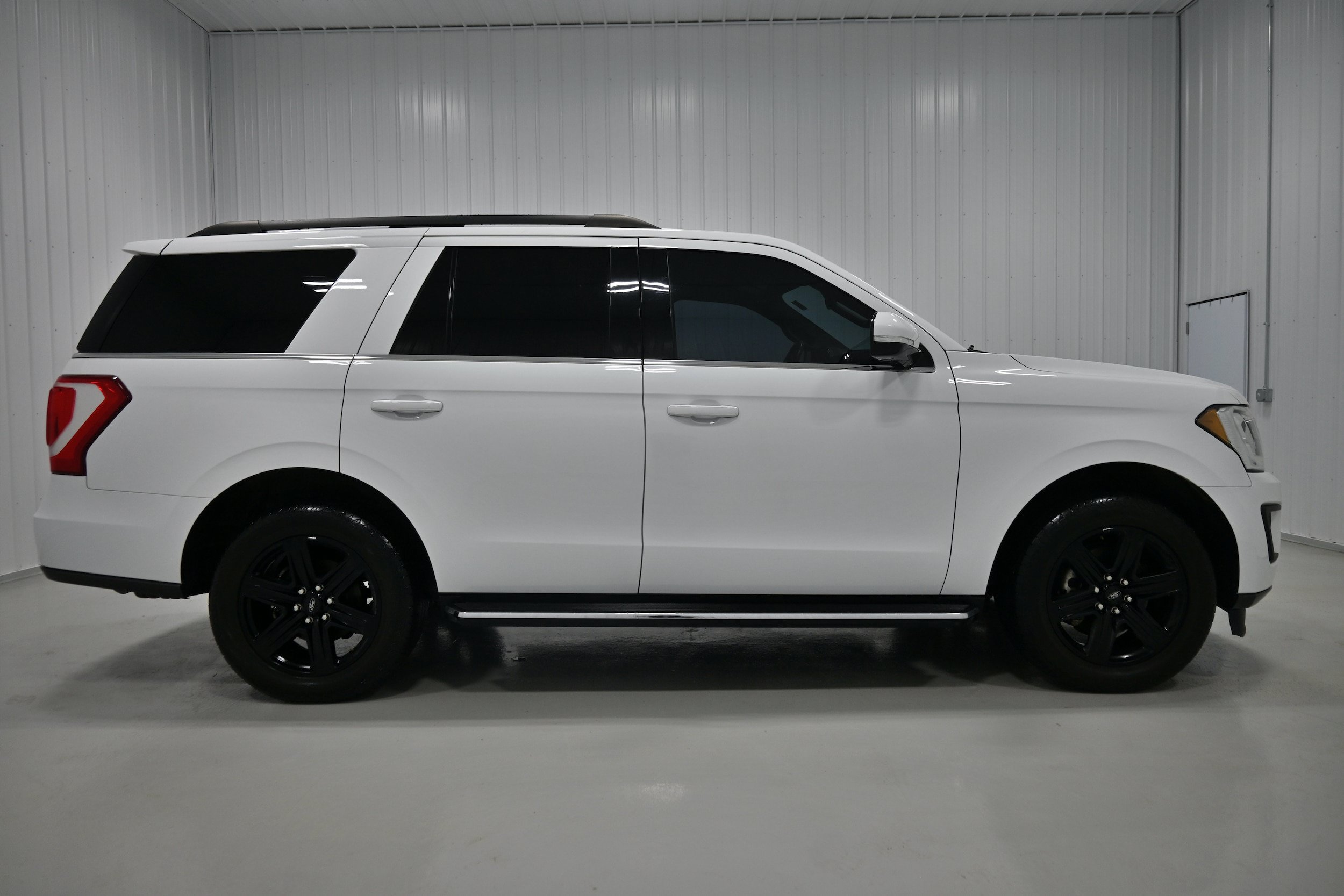 Used 2021 Ford Expedition XLT AWD/4WD image 39