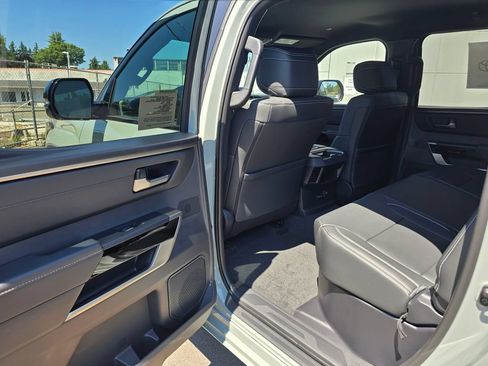 New 2026 Toyota Tundra Limited AWD/4WD image 15