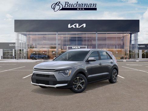 New 2026 Kia Niro LX image 1