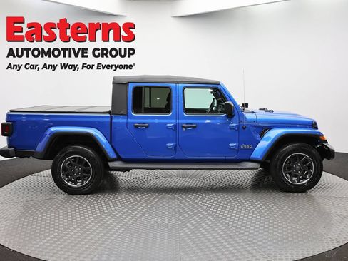 Used 2021 Jeep Gladiator Overland AWD/4WD image 22