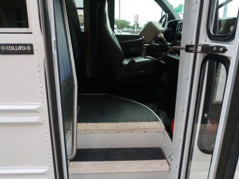 Used 2008 Chevrolet Express 3500 w/ School Bus Package image 7