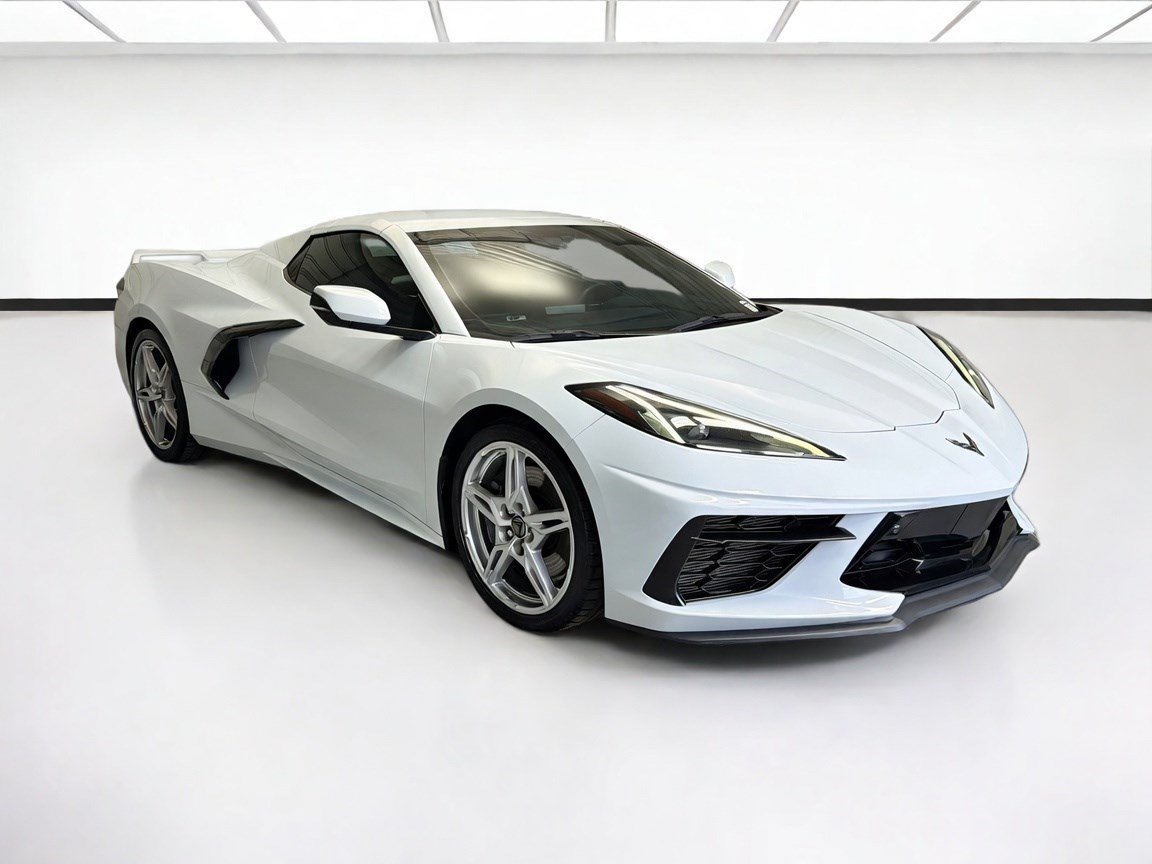Used 2021 Chevrolet Corvette Stingray Preferred Conv w/ Z51 Performance Package RWD image 3