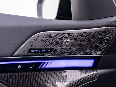 New 2027 BMW M5 Touring AWD/4WD image 16