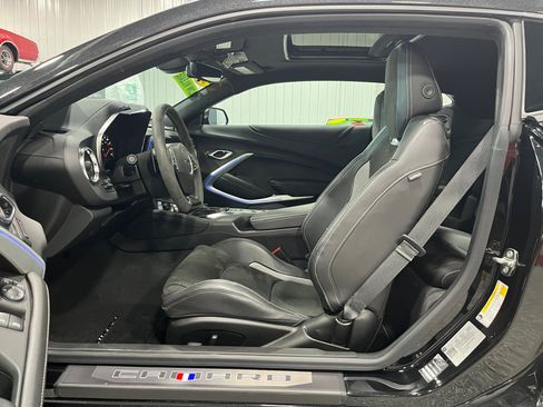 Certified 2024 Chevrolet Camaro LT image 10
