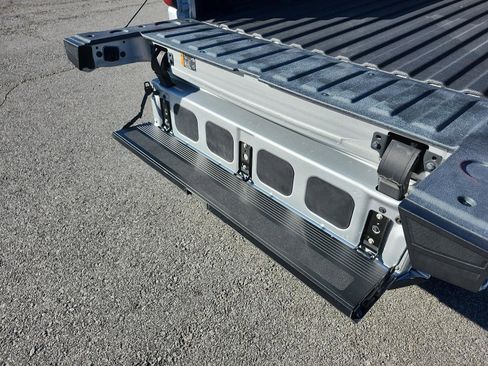 Used 2022 GMC Sierra 1500 SLT w/ SLT Premium Plus Package image 14