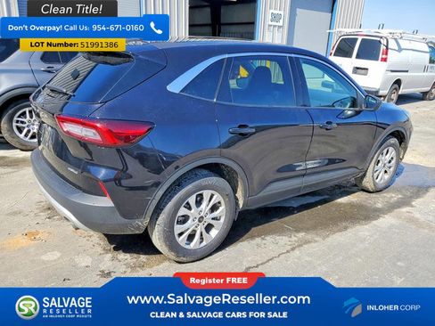 Used 2024 Ford Escape Active AWD/4WD image 4