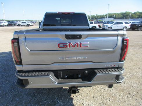 New 2026 GMC Sierra 2500 AT4 w/ AT4 Premium Plus Package AWD/4WD image 6