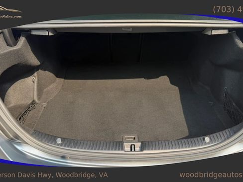 Used 2018 Mercedes-Benz C 300 4MATIC Sedan w/ Premium Package image 31