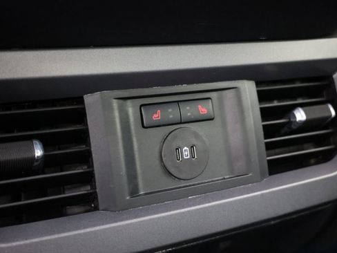 Used 2025 Ford F350 Lariat w/ Chrome Package image 32