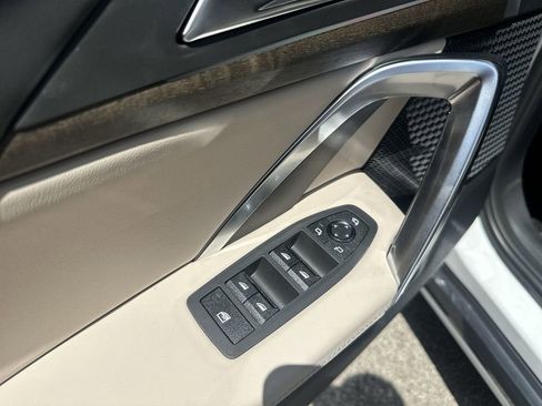 Used 2025 BMW X1 xDrive28i image 15