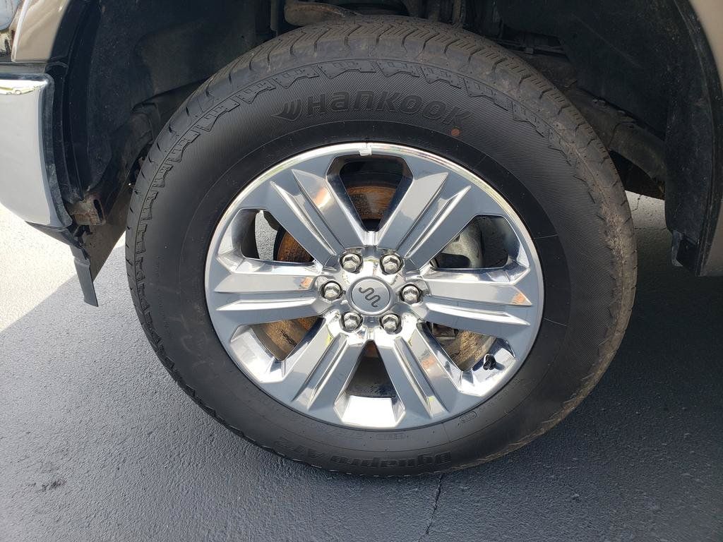 Used 2019 Ford F150 King Ranch w/ Equipment Group 601A Luxury AWD/4WD image 20