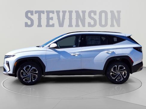 New 2026 Hyundai Tucson Limited AWD/4WD image 2
