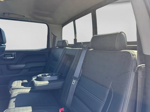Used 2018 GMC Sierra 2500 Denali w/ Duramax Plus Package AWD/4WD image 25
